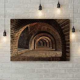 Картина на холсте "Тонель из арок"